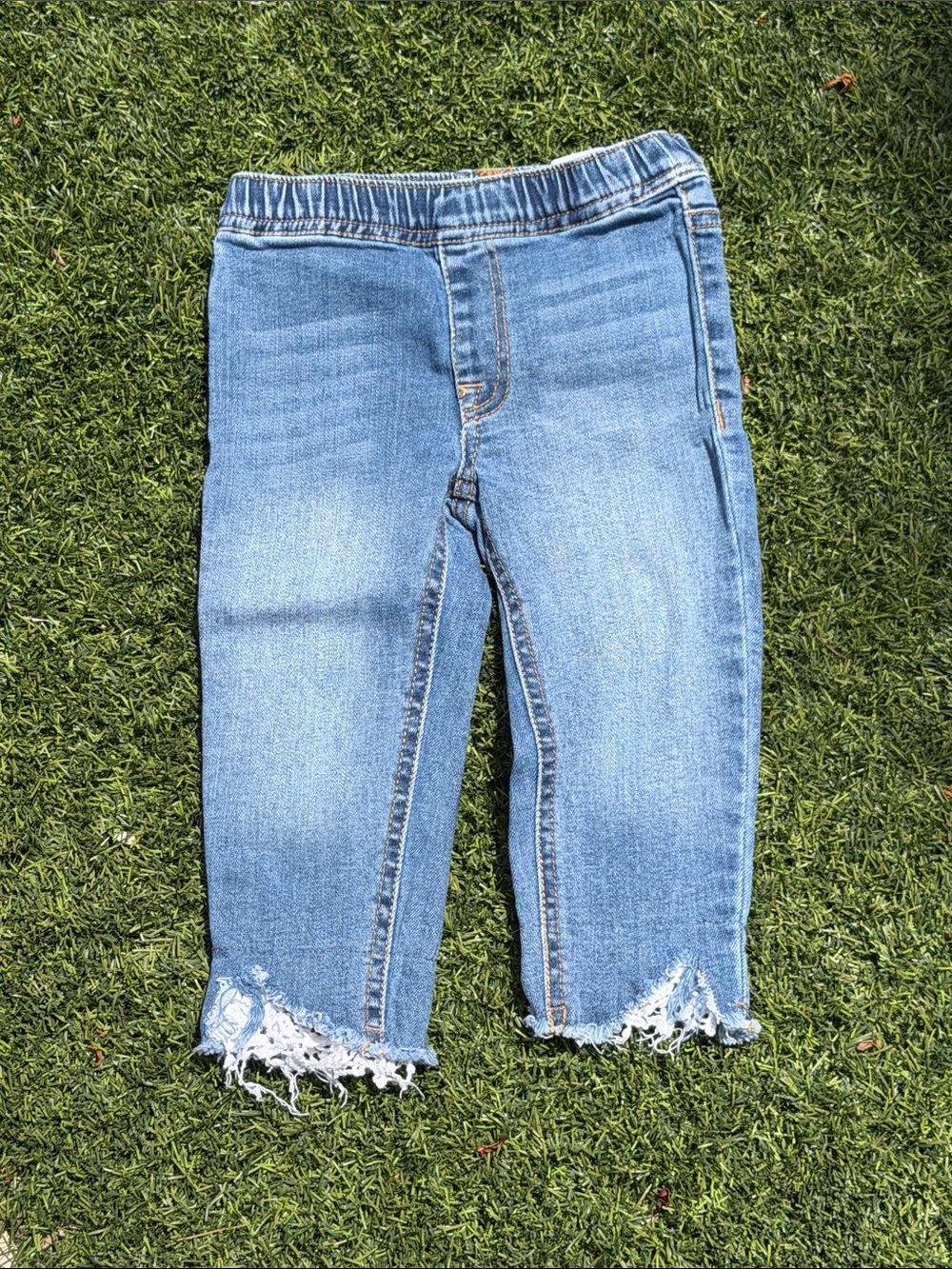 Tucker + Tate Light Blue Frayed Hem Denim Jeans